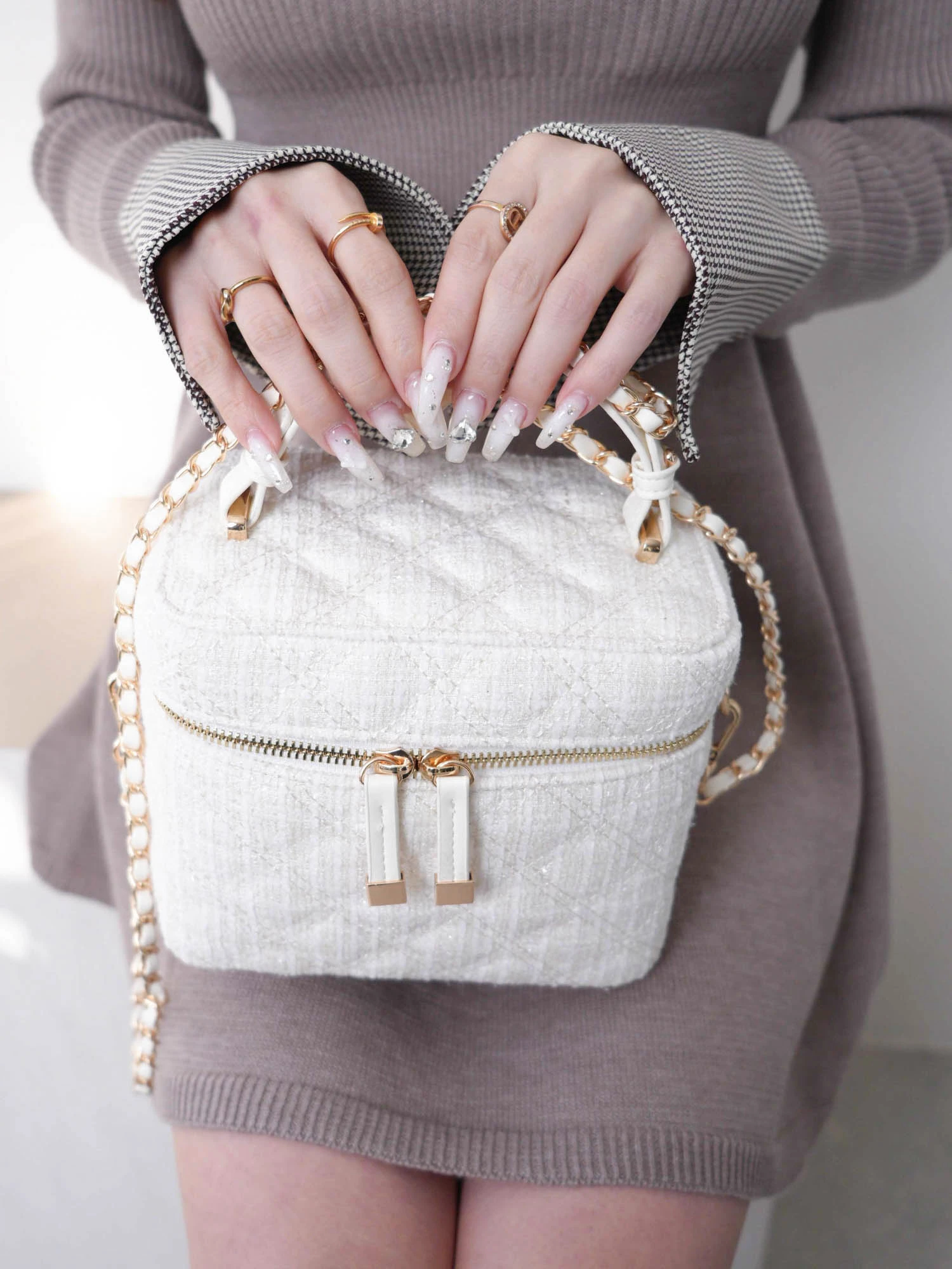 LIP SERVICE（リップサービス）｜ キルティングツイードバニティバッグ