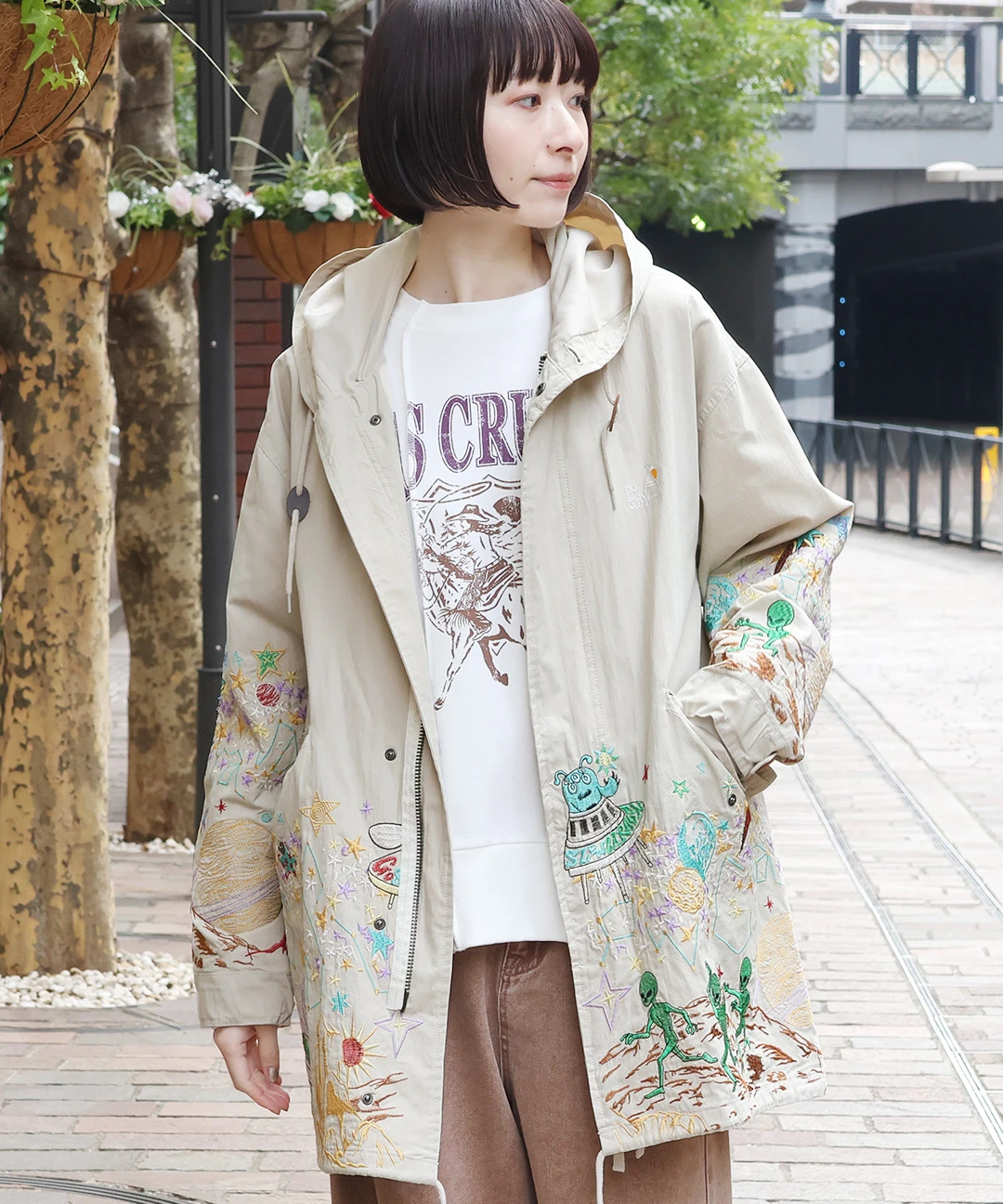 go slow caravan コットンナイロンパネル刺繍モッズコート【WEB限定