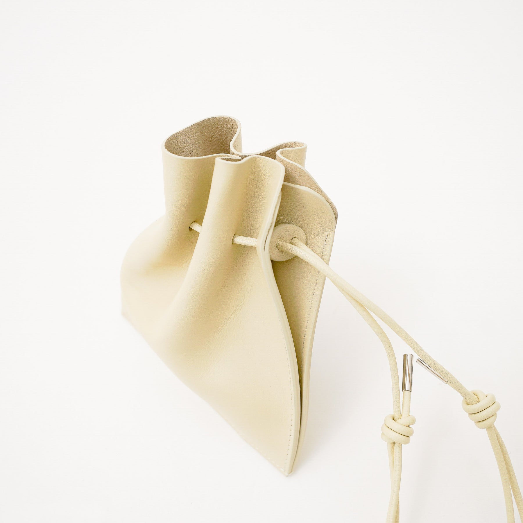 HERRIE KINCHAKU POUCH - XXS / RAPTO FLEX | Leather Mini Drawstring