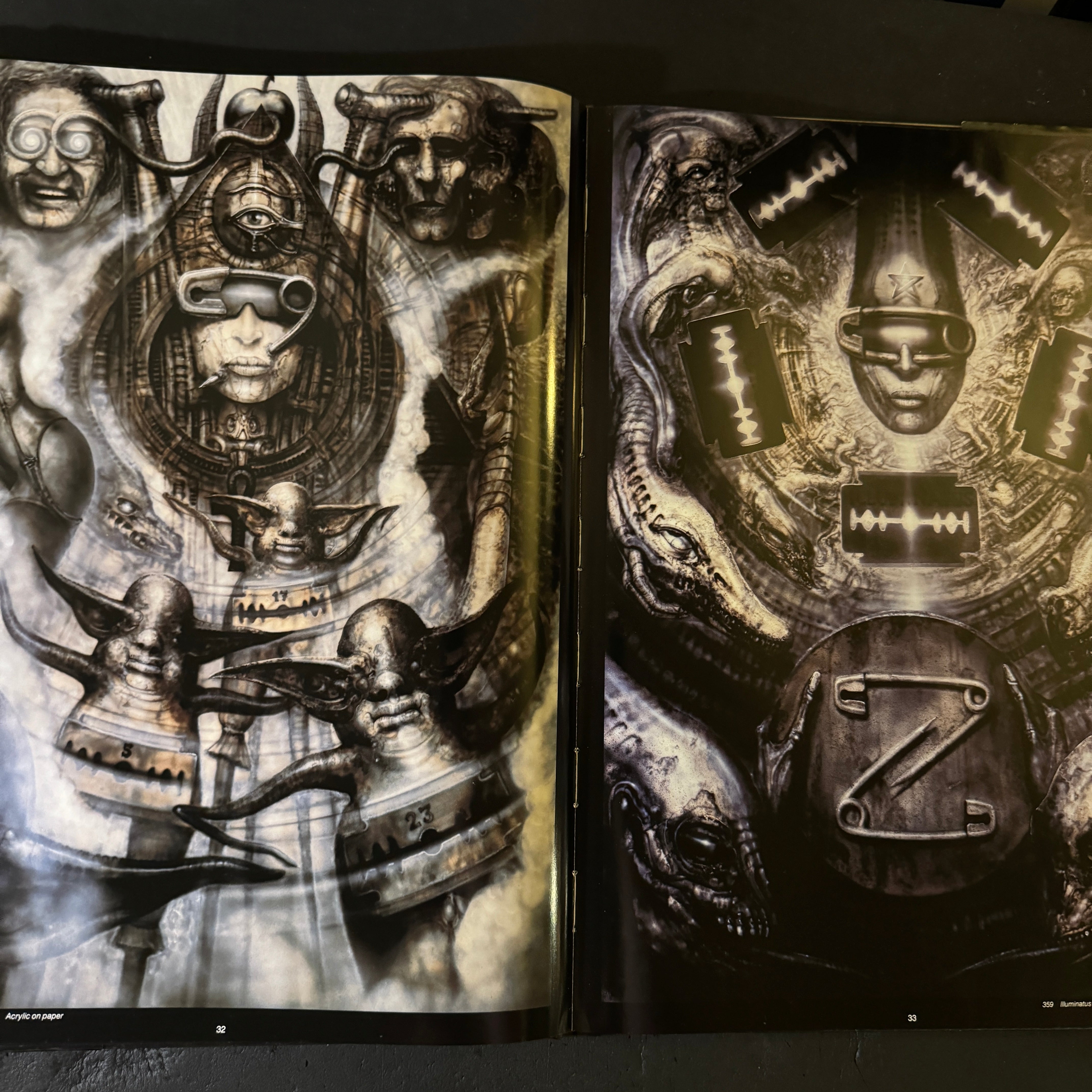 H.R.GIGER'S NECRONOMICON Ⅰ & Ⅱ set – JAPANESE AVANT-GARDE BOOKS