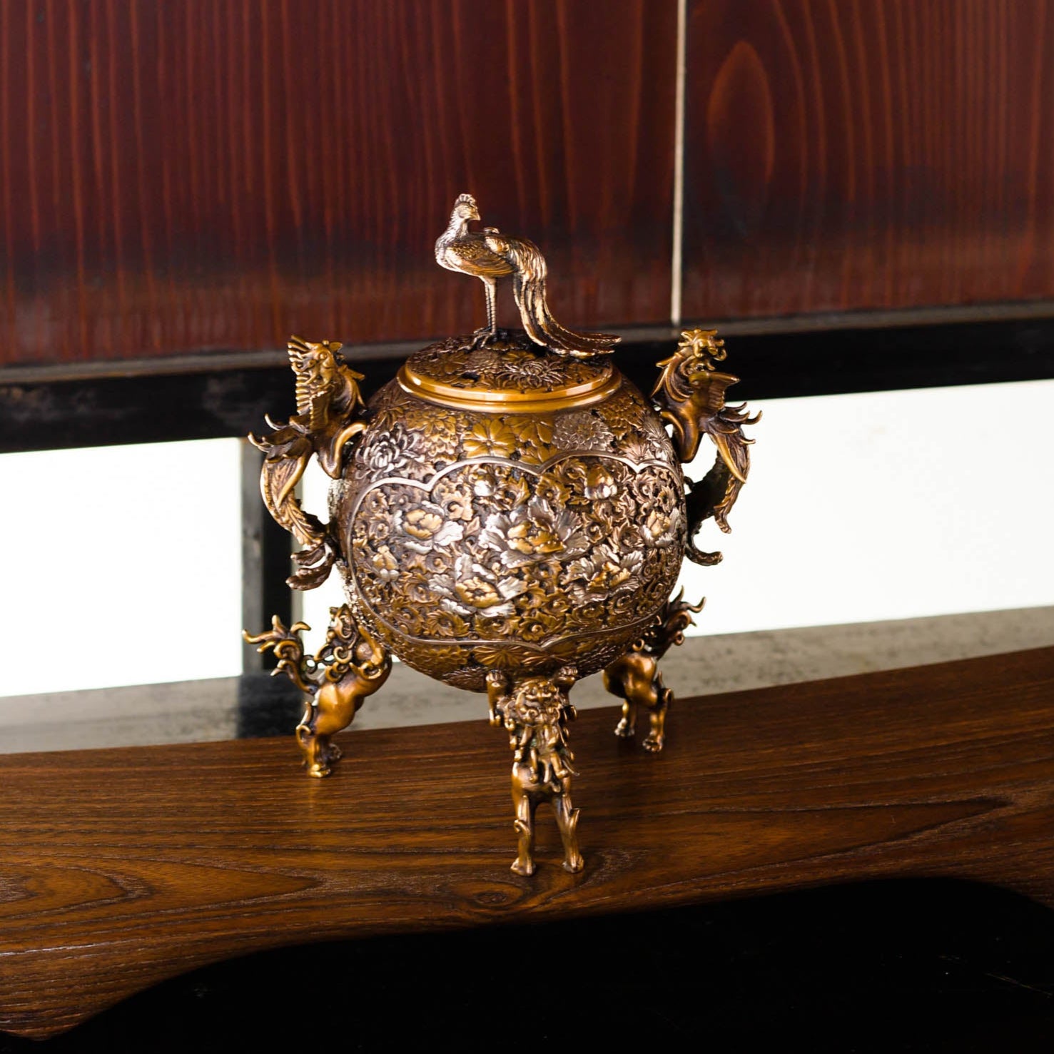 高岡銅器 香炉 | 玉型孔雀 彩色 | 銅 | 喜泉堂