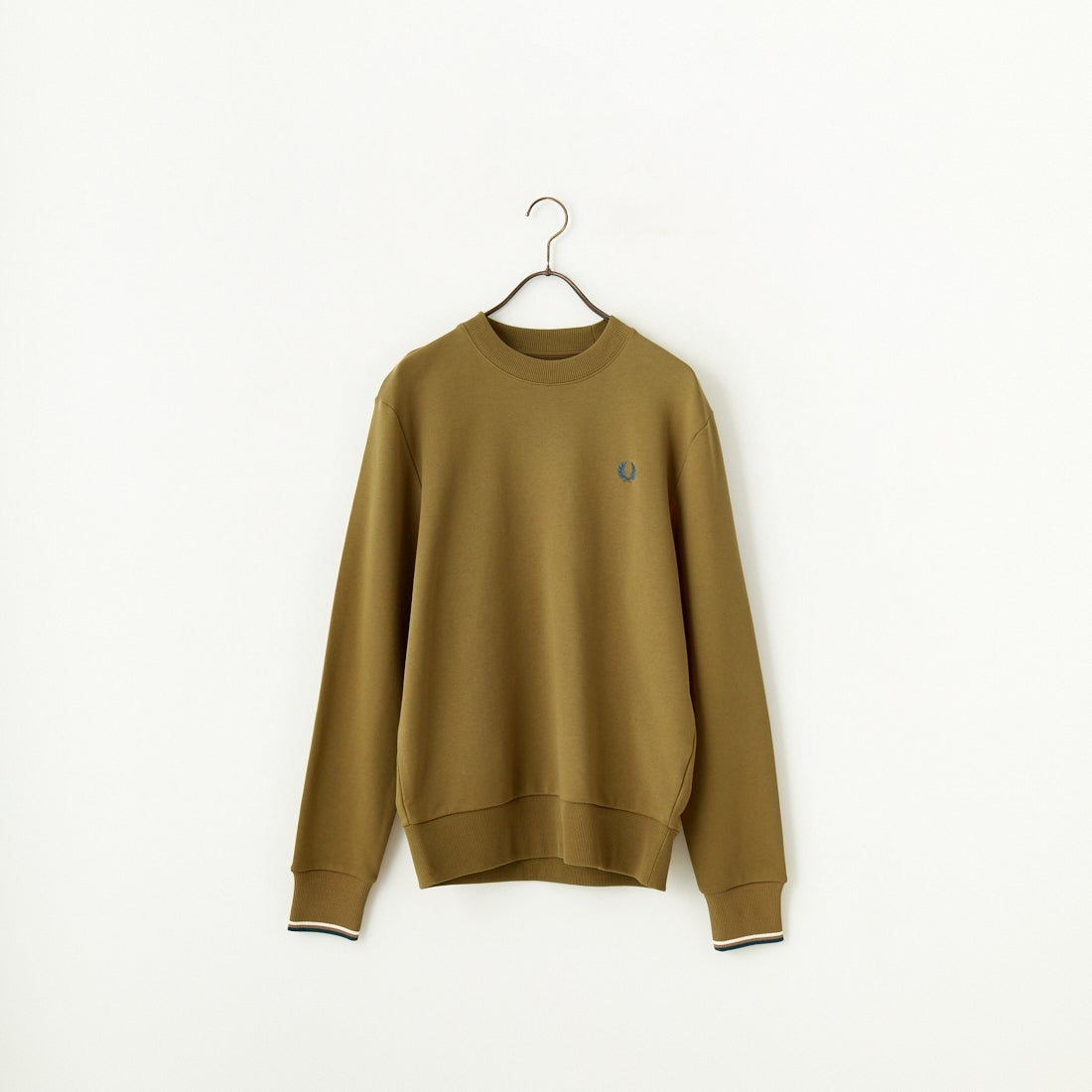 FRED PERRY [フレッドペリー] ワンポイント刺繍 クルーネック