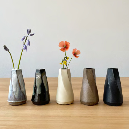 雑貨卸、雑貨仕入れ（【藍花】ねじり一輪挿し 花瓶 日本製 佐見焼