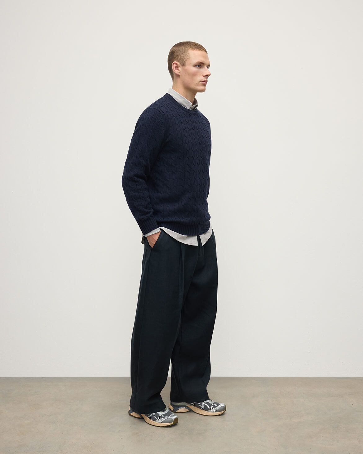 Dark Navy Cable Knit Cashmere Jumper | Luxury Men's Knitwear