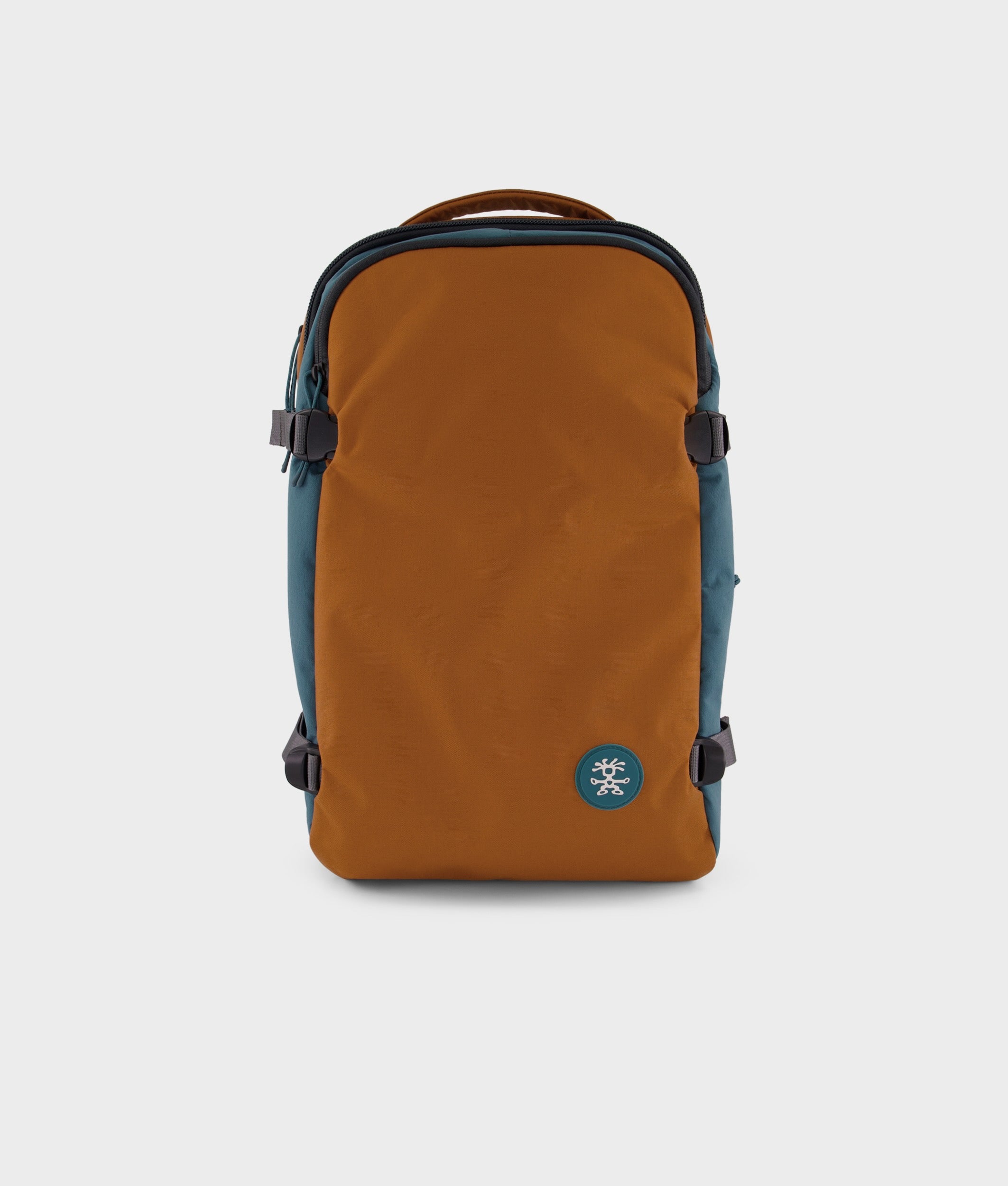 バックパックとデイパック | Crumpler Australia