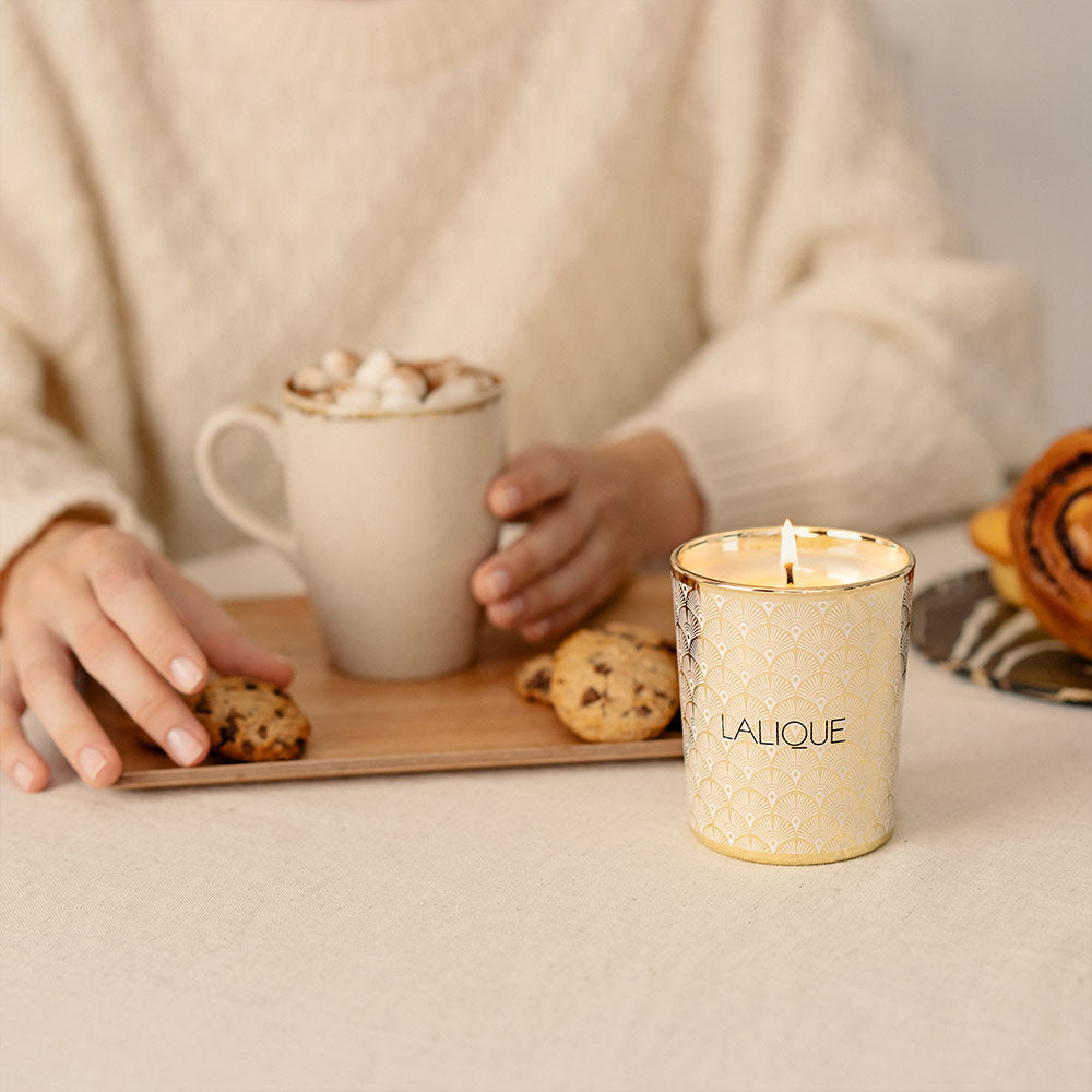 ノワール プルミエ プリュム ブランシュ 1901 キャンドル – Lalique Japan
