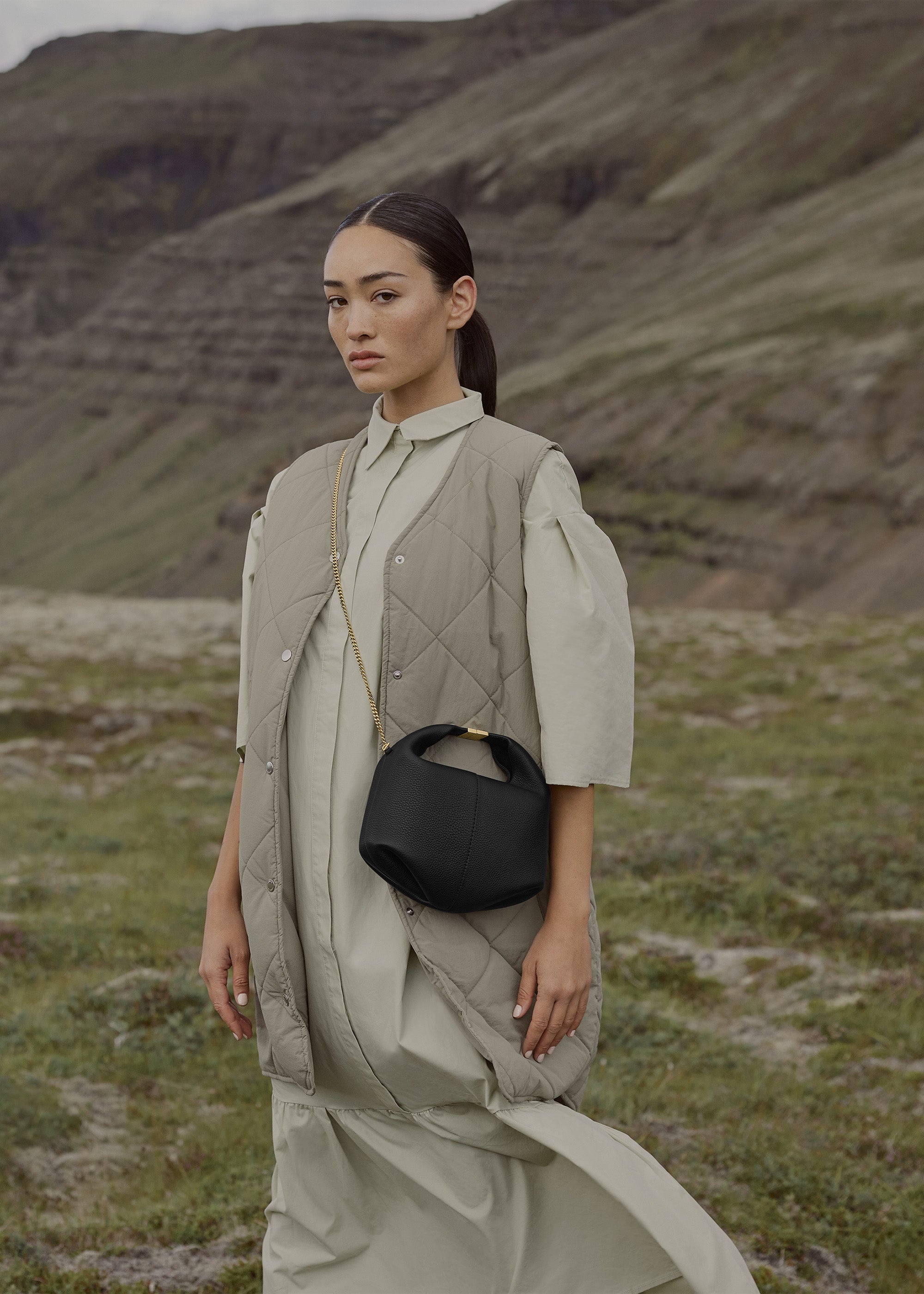 Polène | バッグ - Béri - ブラック チェーン テクスチャード