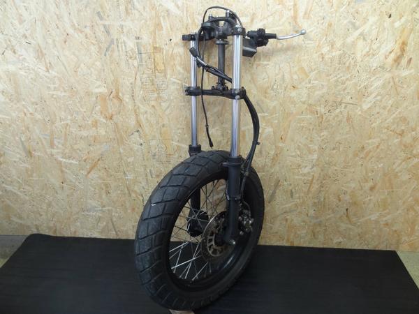 TW225(DG09J-013)◎フロントフォーク ホイール ディスク 【TW200