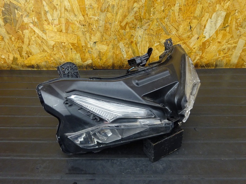 210226】CBR250RR(MC51-1002)□ ヘッドライト(1) ヘッドライトユニット