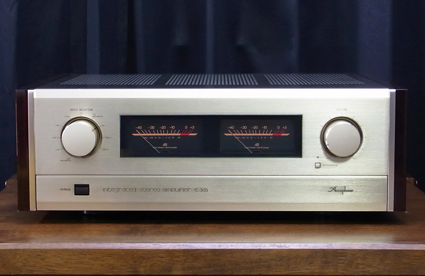 Accuphase E-305 プリメインアンプ - 札幌の中古オーディオ
