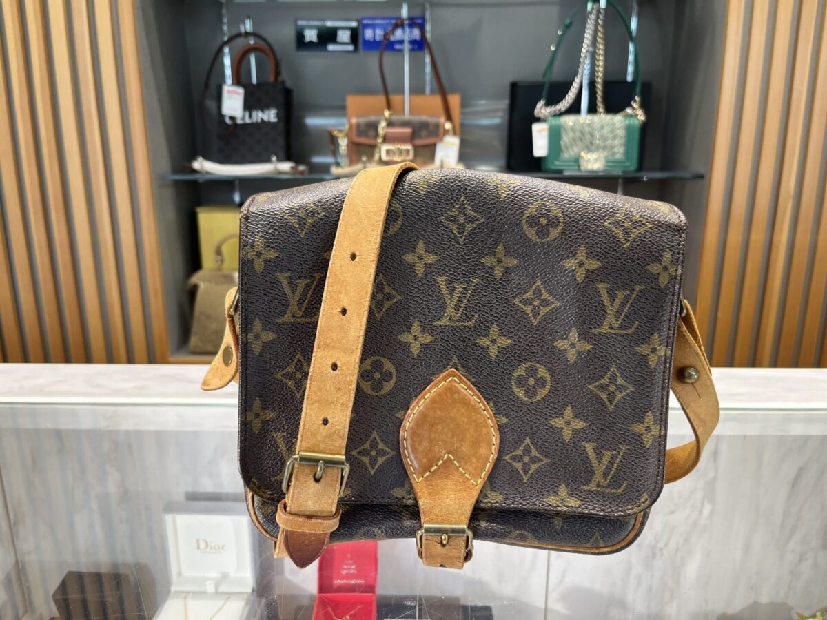 買取強化中】ルイヴィトン カルトシエール モノグラム ショルダー