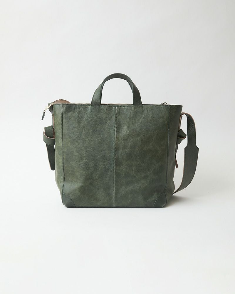 ちょうどいい収納力「fuwariトートショルダーバッグ (M)」 | Kanmi