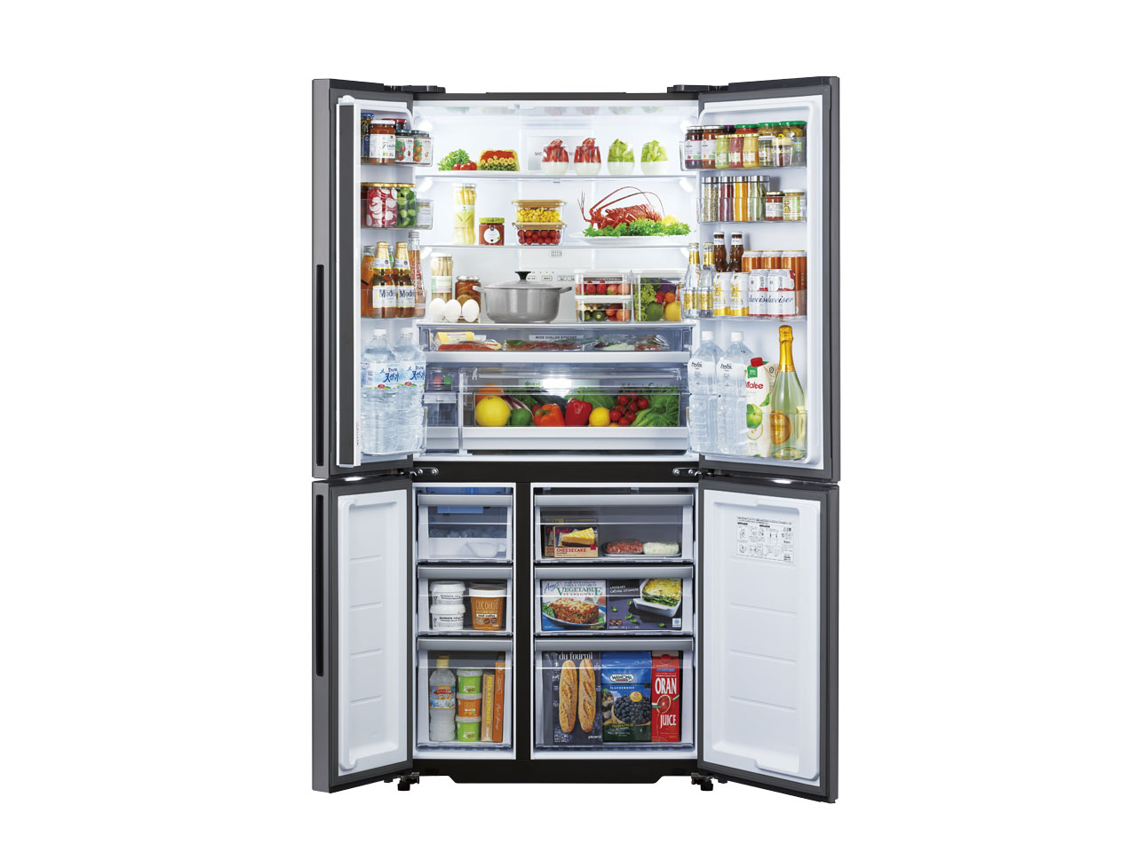 まさに機能美を突き詰めた冷蔵庫。日本の生活習慣を考えた庫内は、今の