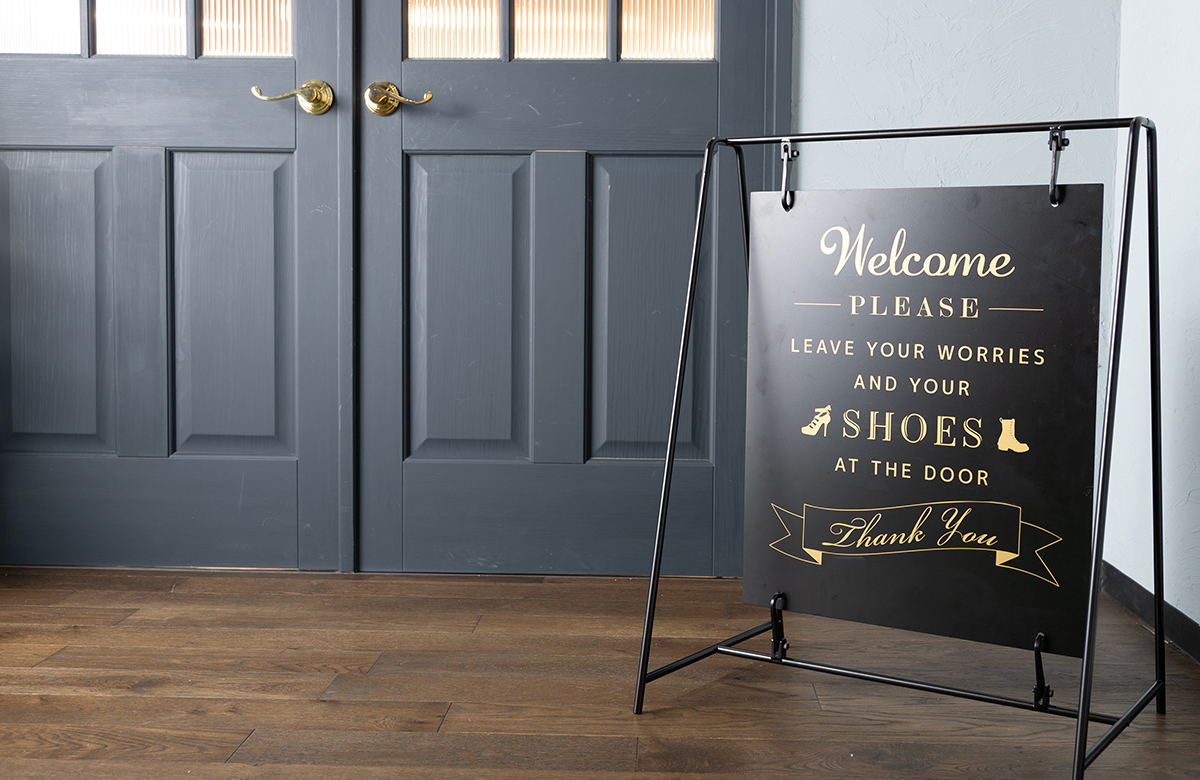 アイアンスタンドサインボード tate 家具の製造・販売 友安製作所