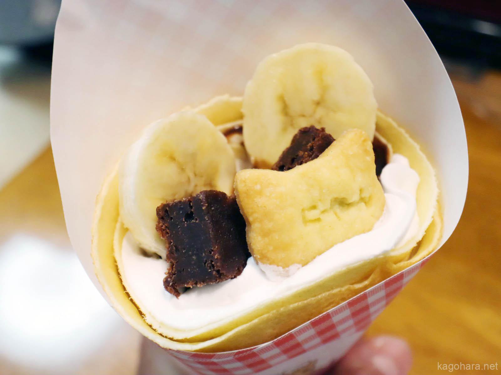 熊谷市新堀新田「にゃんクレープ」のキャラメルバナナアーモンド