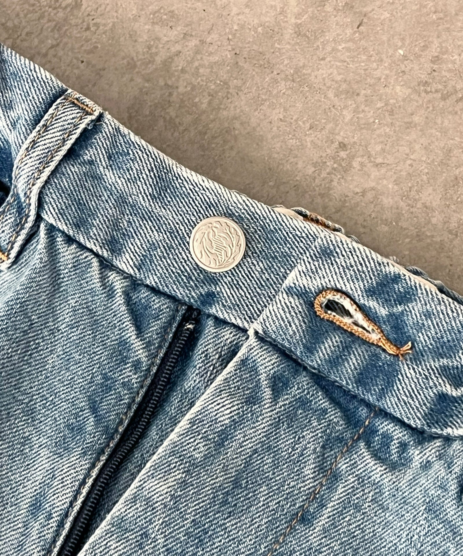 THE DENIM LOOSE FIT VINTAGE 