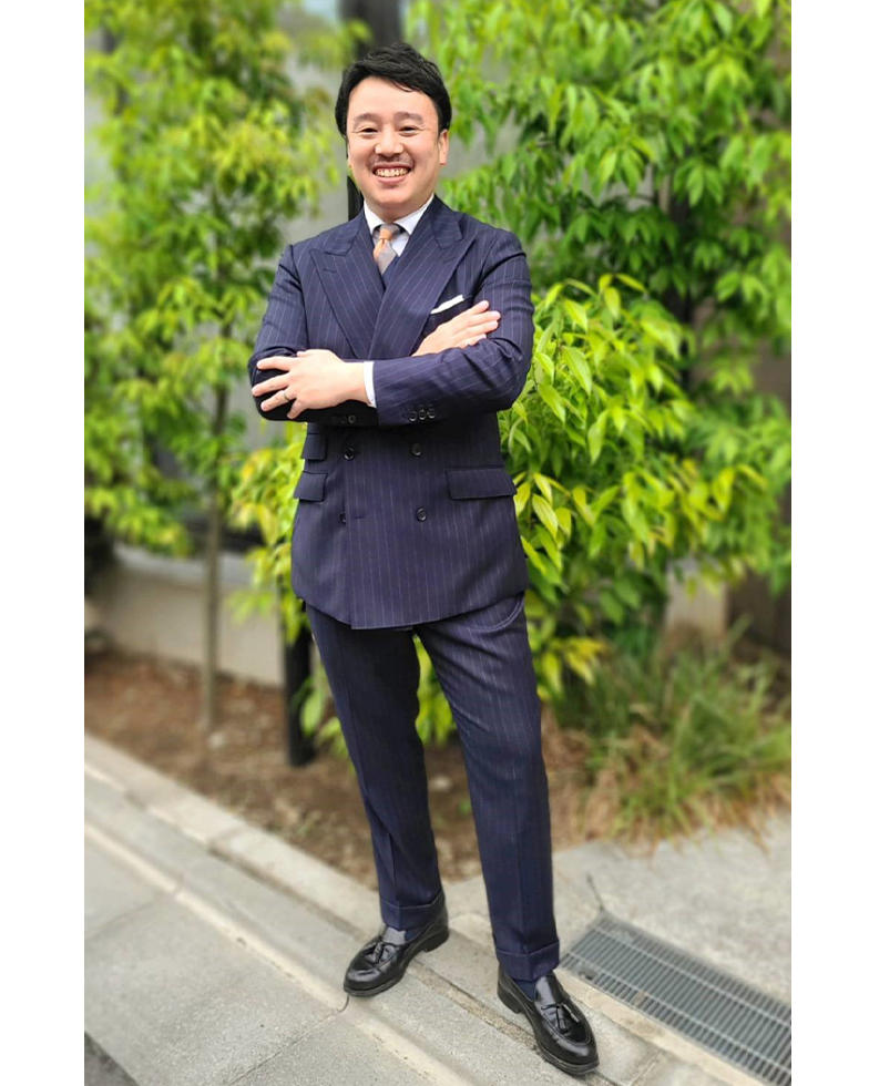 ネイビーダブルスーツ 自由が丘店 佐藤敏夫 | オーダースーツのKASHIYAMA