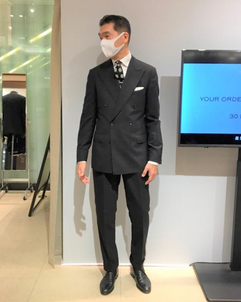 ブラックダブルブレストスーツ 西宮阪急店 橋爪謙 | オーダースーツの