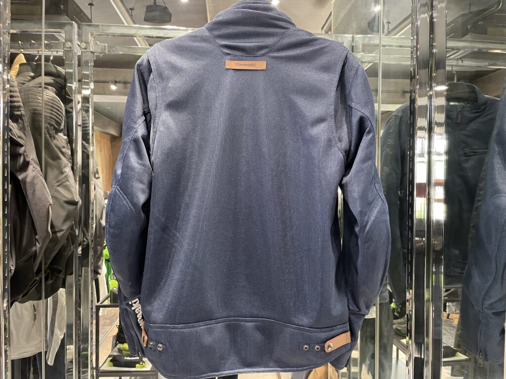 暑い夏のツーリングも快適に！クシタニコラボ「メッシュジャケット」の