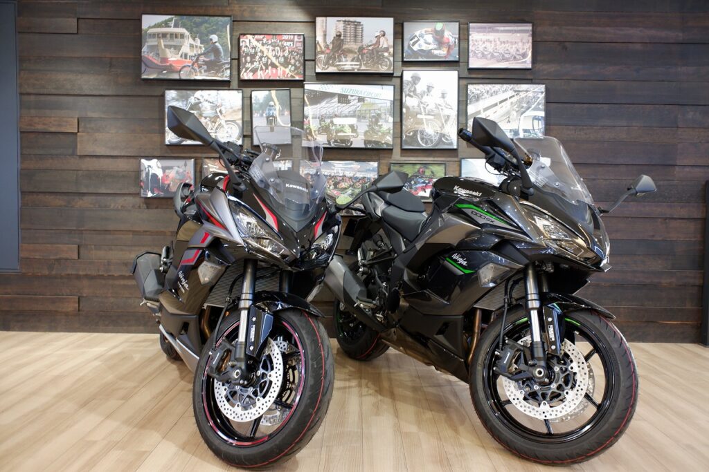 カワサキプラザ茅ヶ崎の展示車紹介（Ninjaシリーズ） | KAWASAKI-ZONE