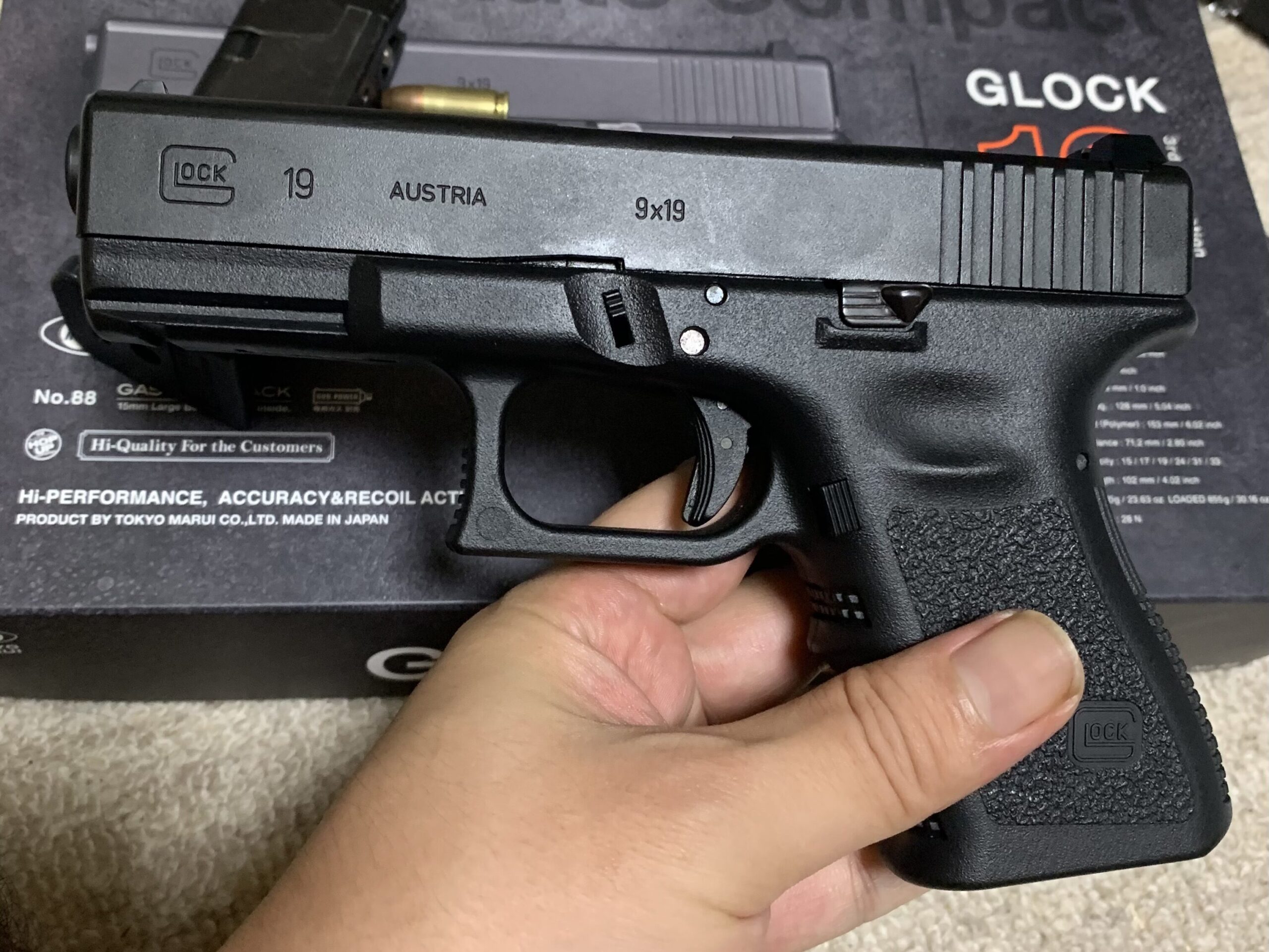 東京マルイ GLOCK19 GEN3 カスタム品のレビューと分解