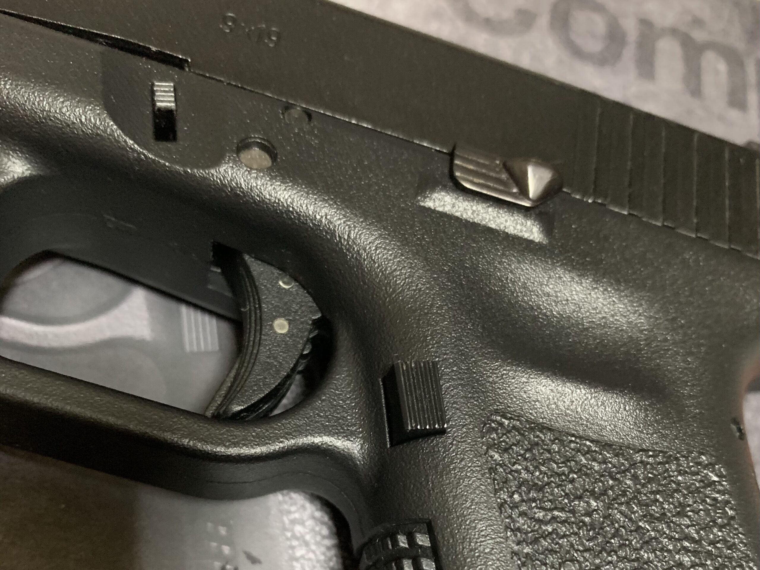 東京マルイ GLOCK19 GEN3 カスタム品のレビューと分解