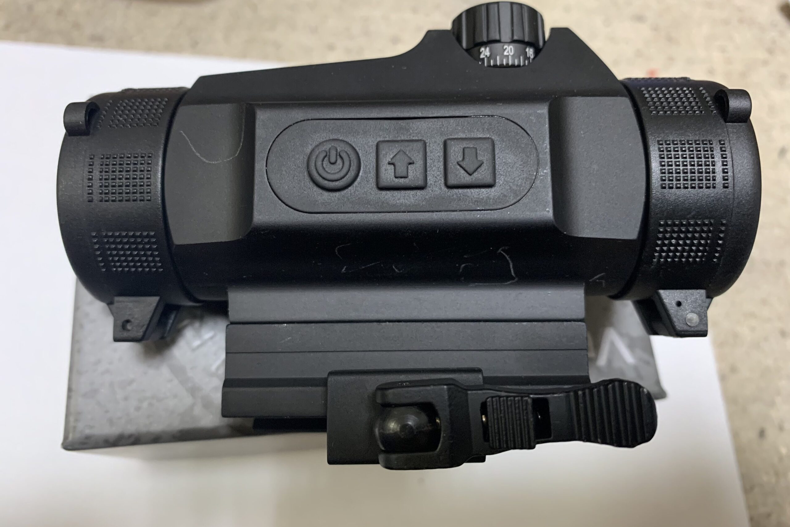 VECTOROPTICS ノーチラス GEN.2 SCRD-26Ⅱ レビュー