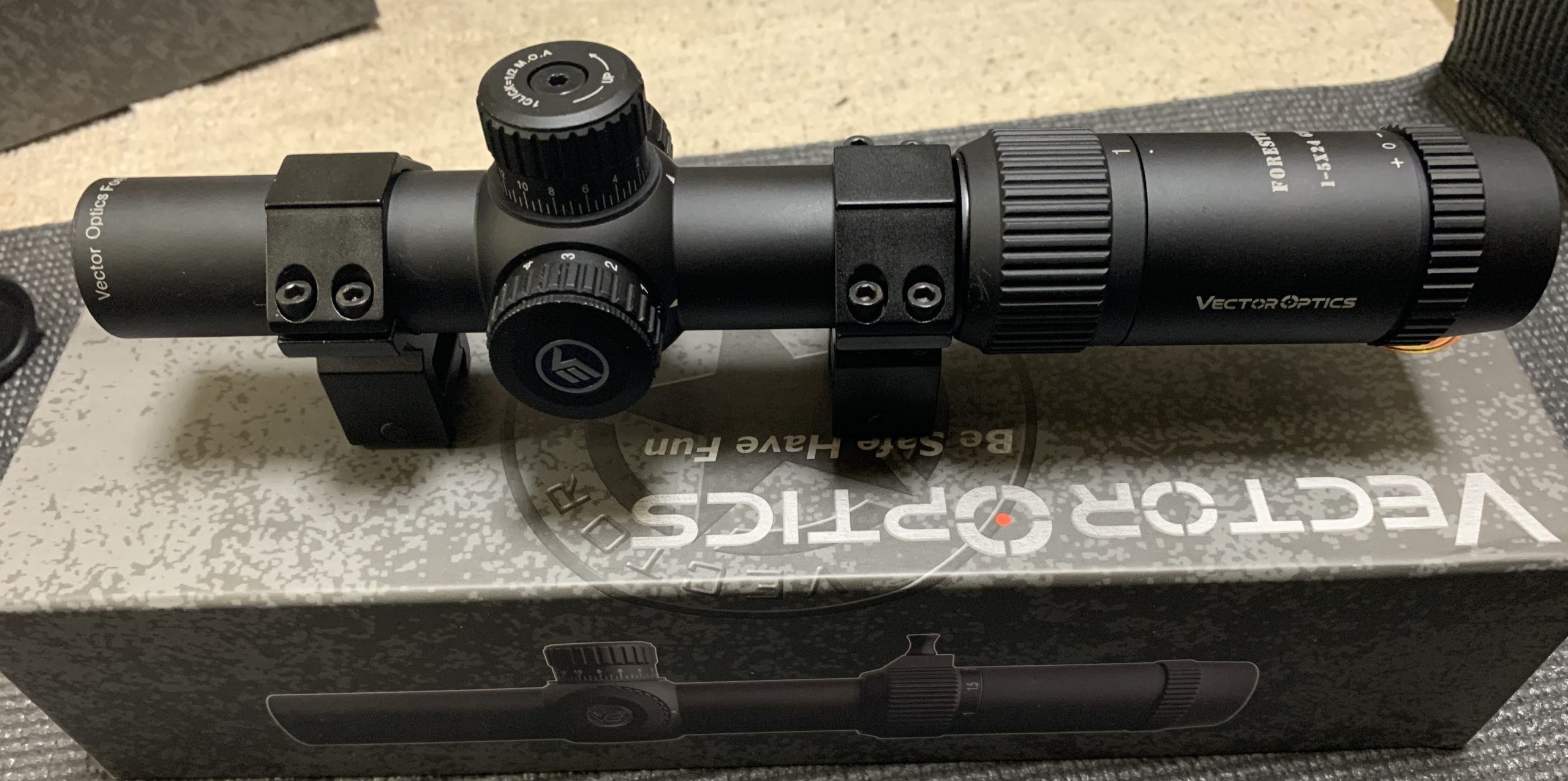 VECTOROPTICS フォレスターGENⅡ SCOC-03Ⅱ レビュー