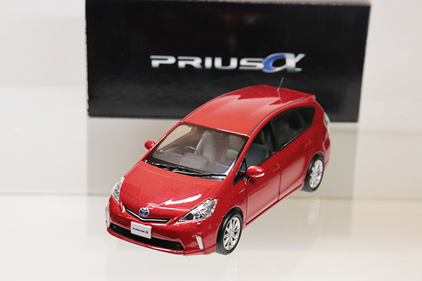 ミニカーショップ ケンボックス ディーラー特注トヨタプリウスα(6 3R3