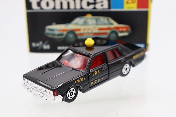ミニカーショップ ケンボックス トミカ 黒箱☆28☆日産セドリック