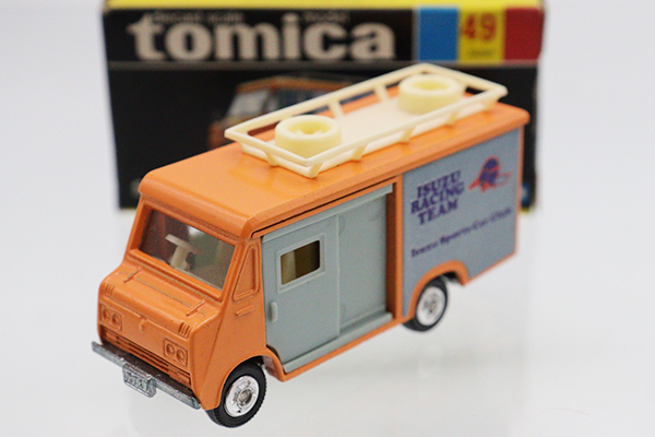 ミニカーショップ ケンボックス トミカ 黒箱☆49☆いすゞエルフ