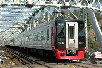 名鉄1700系旧塗装 犬山橋付近