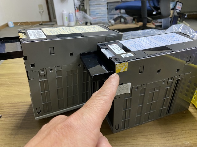 6ヶ月待ちの両替機・券売機ビルバリが即日納品できる | アトラス-券売