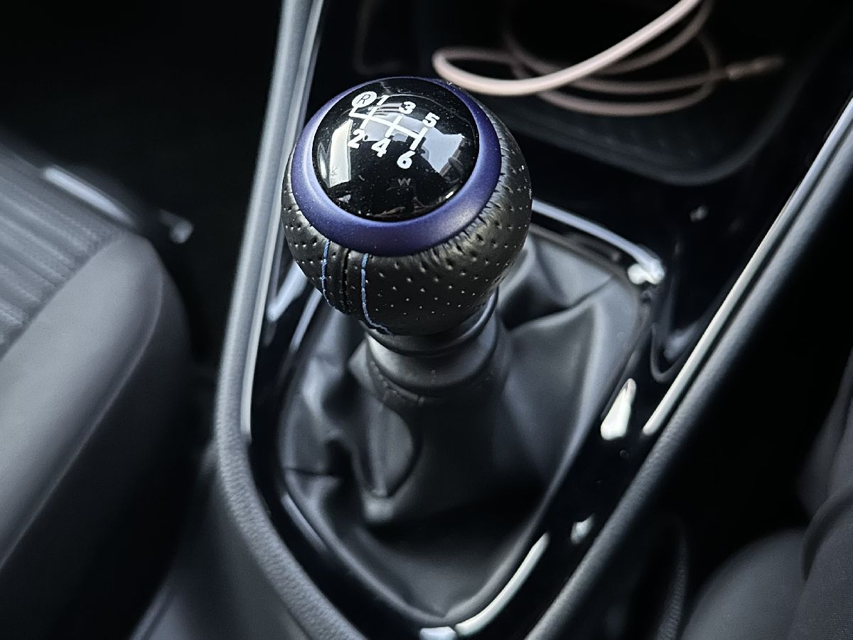 KeePer LABO Blog シフトノブを変えました！【足立店 大和田】