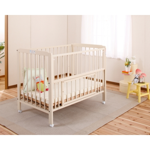 キンタロー ベビーベッド スヌーピー ホワイト 不具合無し おしゃれ