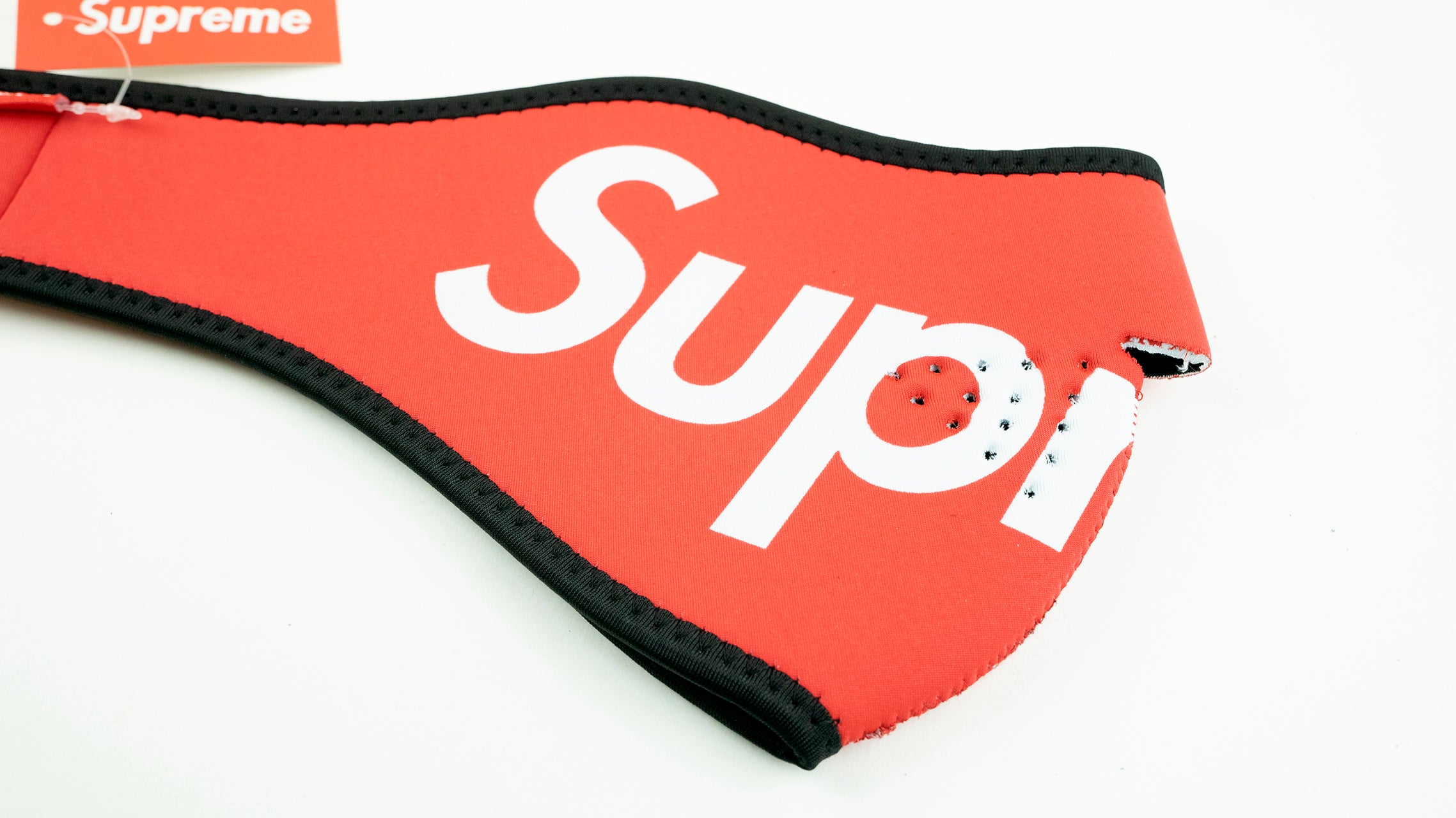 SUPREME Logo Facemask [RED // AUTHENTIC] – Kings Must Rise