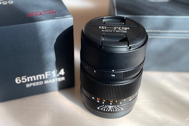 GFXをより中判らしく感じせてくれた、Mitakon Speedmaster 65mm f1.4と