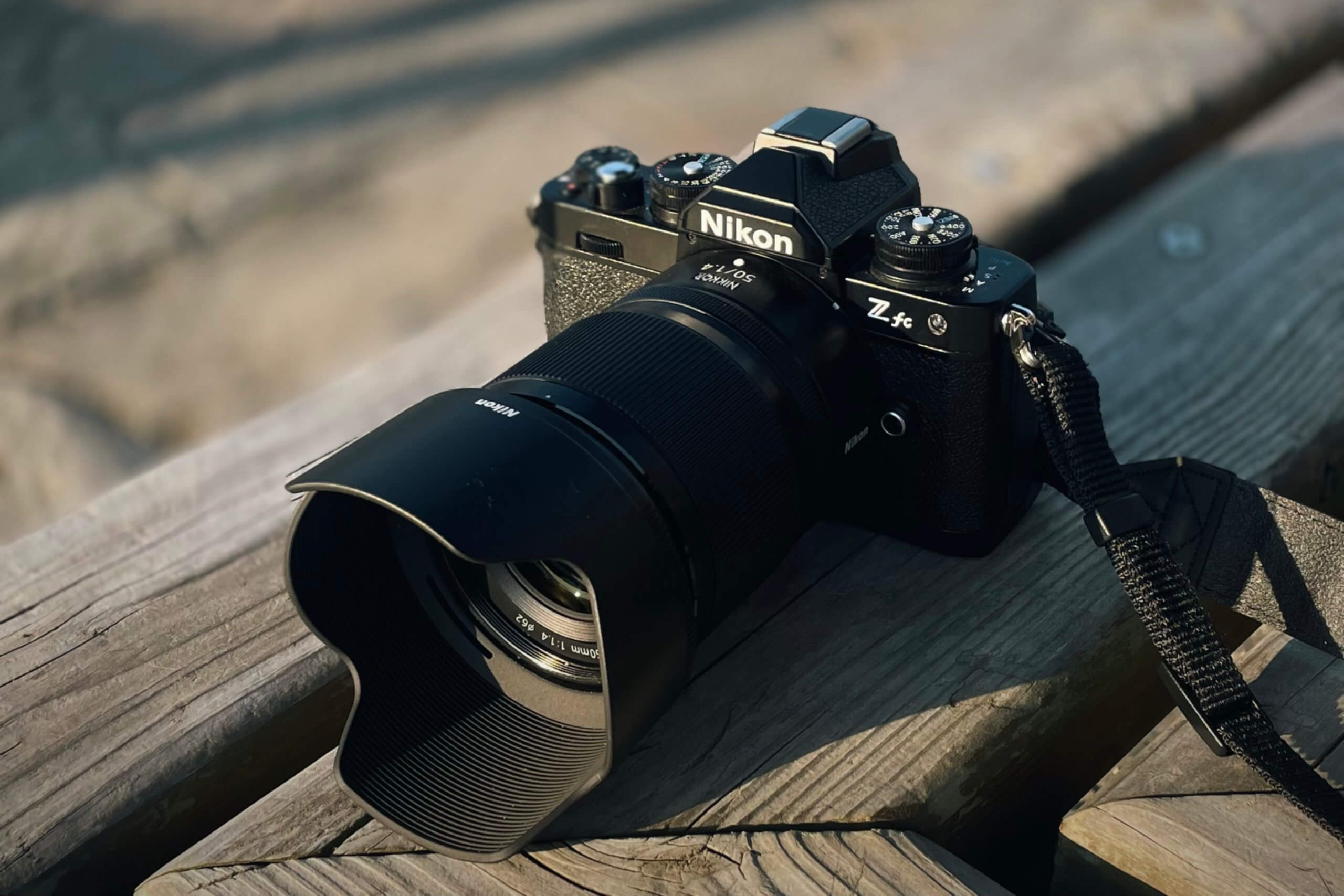 Nikkor Z 50mm f1.4は、Nikon Zfcでも中望遠単焦点として魅力的