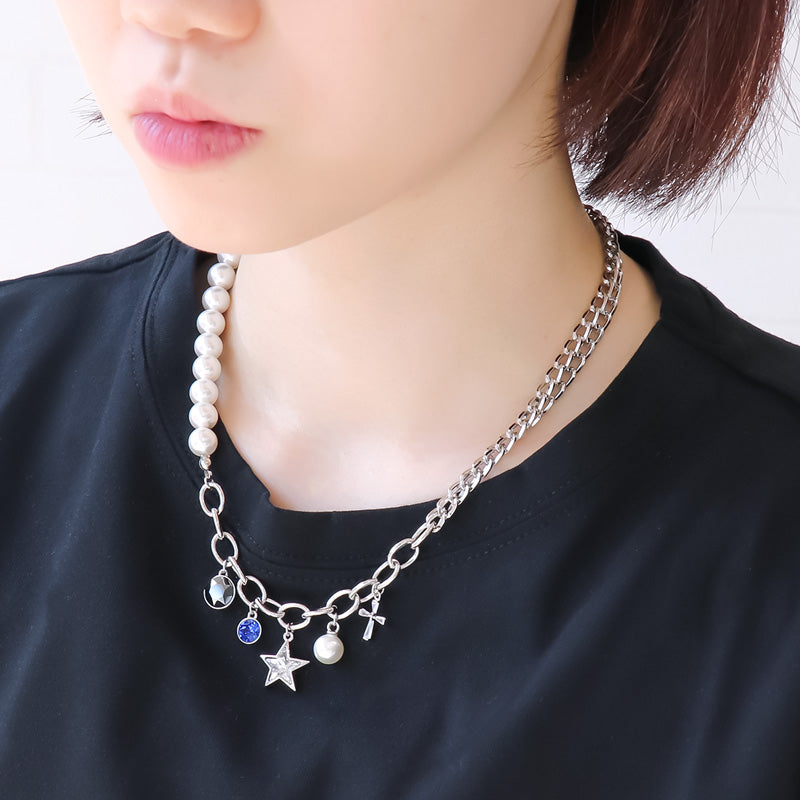 チャーム キュービックジルコニア クロス No.2 ロジウムカラー – 貴和