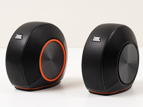 24時間以内発送】JBL PEBBLES BLK スピーカー 新品未開封品 24時間以内