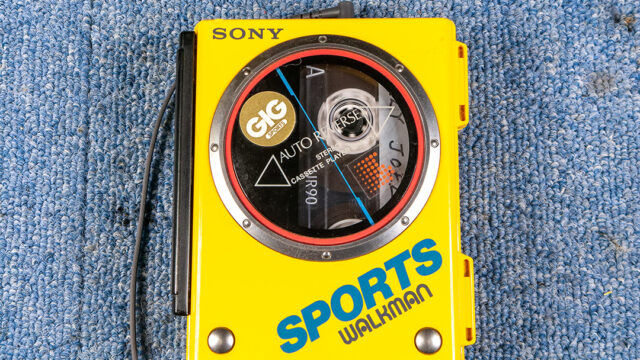 復活！SONYのスポーツウォークマンWM-75の修理 - 家電、ジャンク品