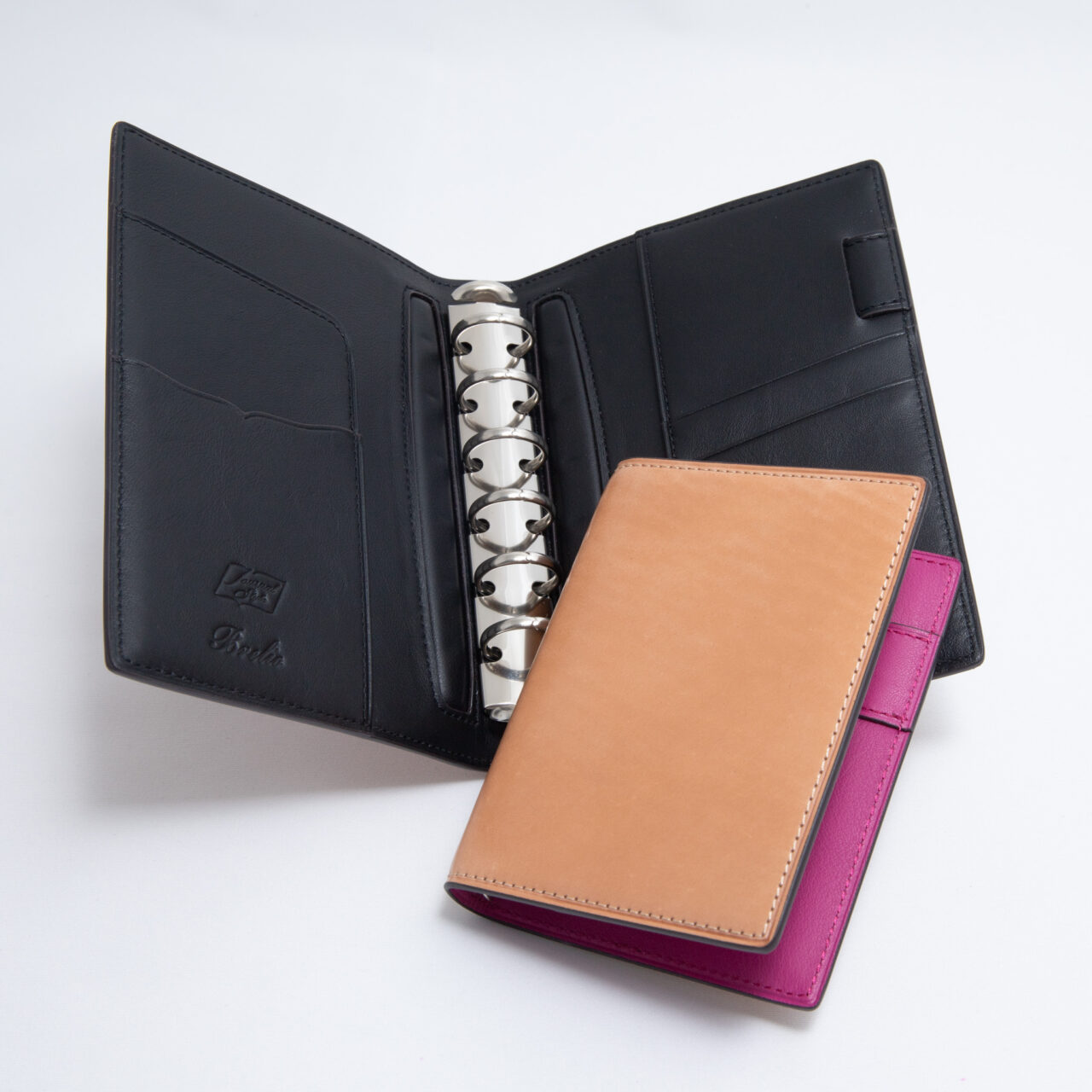 にこにこママページ【ヌメ革】M5システム手帳 ひねり錠 ブラック