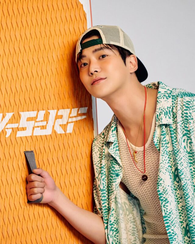 ロウン（SF9）、スポーティな魅力発散…2026年シーズングリーティング