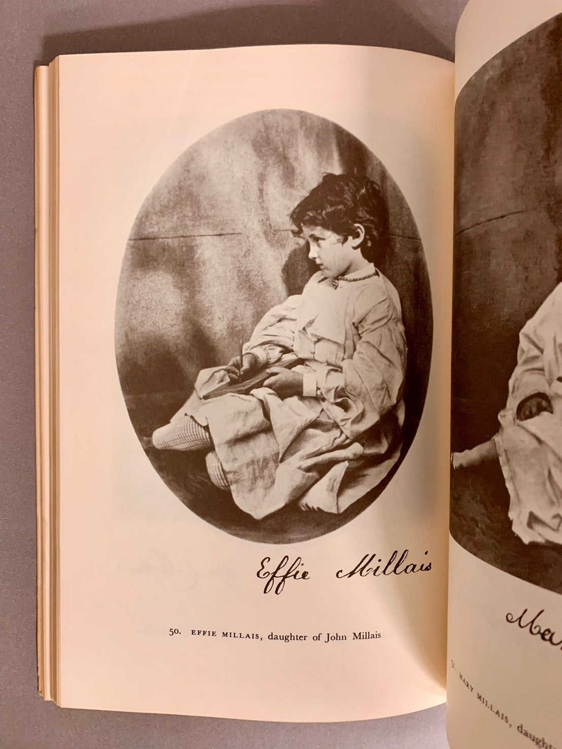 LEWIS CAROLL Photographer ルイス・キャロルの写真 洋書 – 古書ドリス