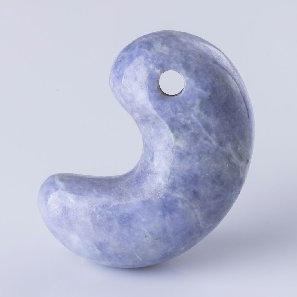 勾玉／紫・ラベンダー色ヒスイ | 糸魚川翡翠工房こたき