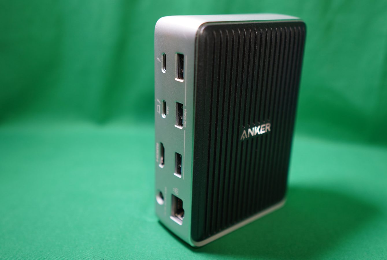 Anker PowerExpand Elite 13-in-1 Thunderbolt 3 Dock 購入 | こたらぼ