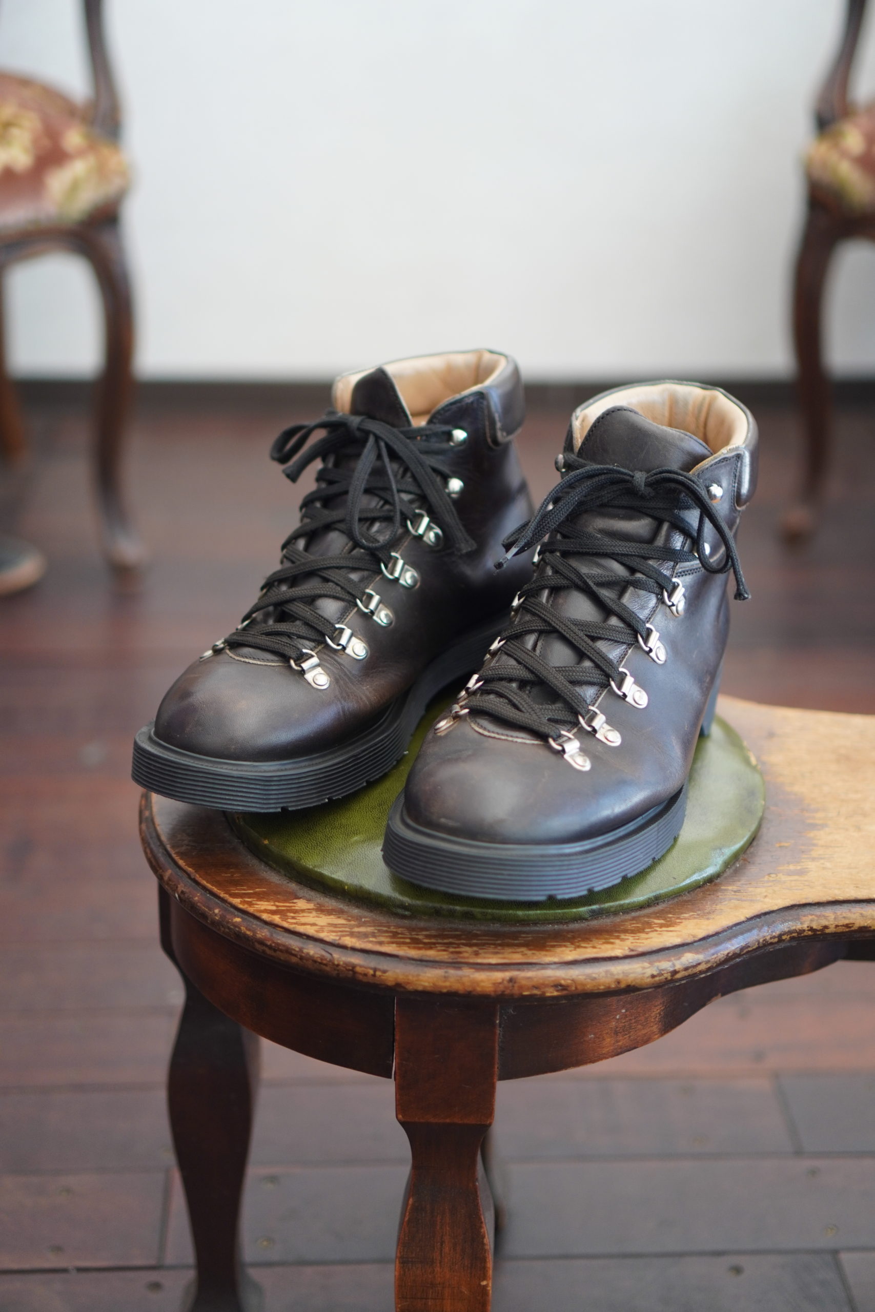 MHL（マーガレットハウエル）別注 SOLOVAIR（ソロヴェアー）純正