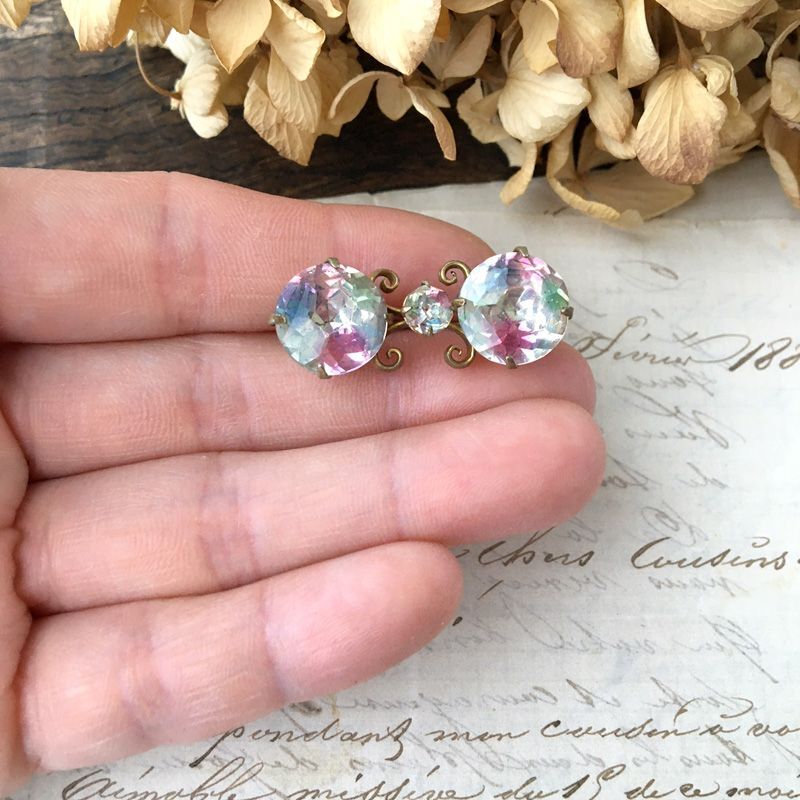 初期アイリスガラスの眼鏡型ブローチ - アンティーク k-nuts