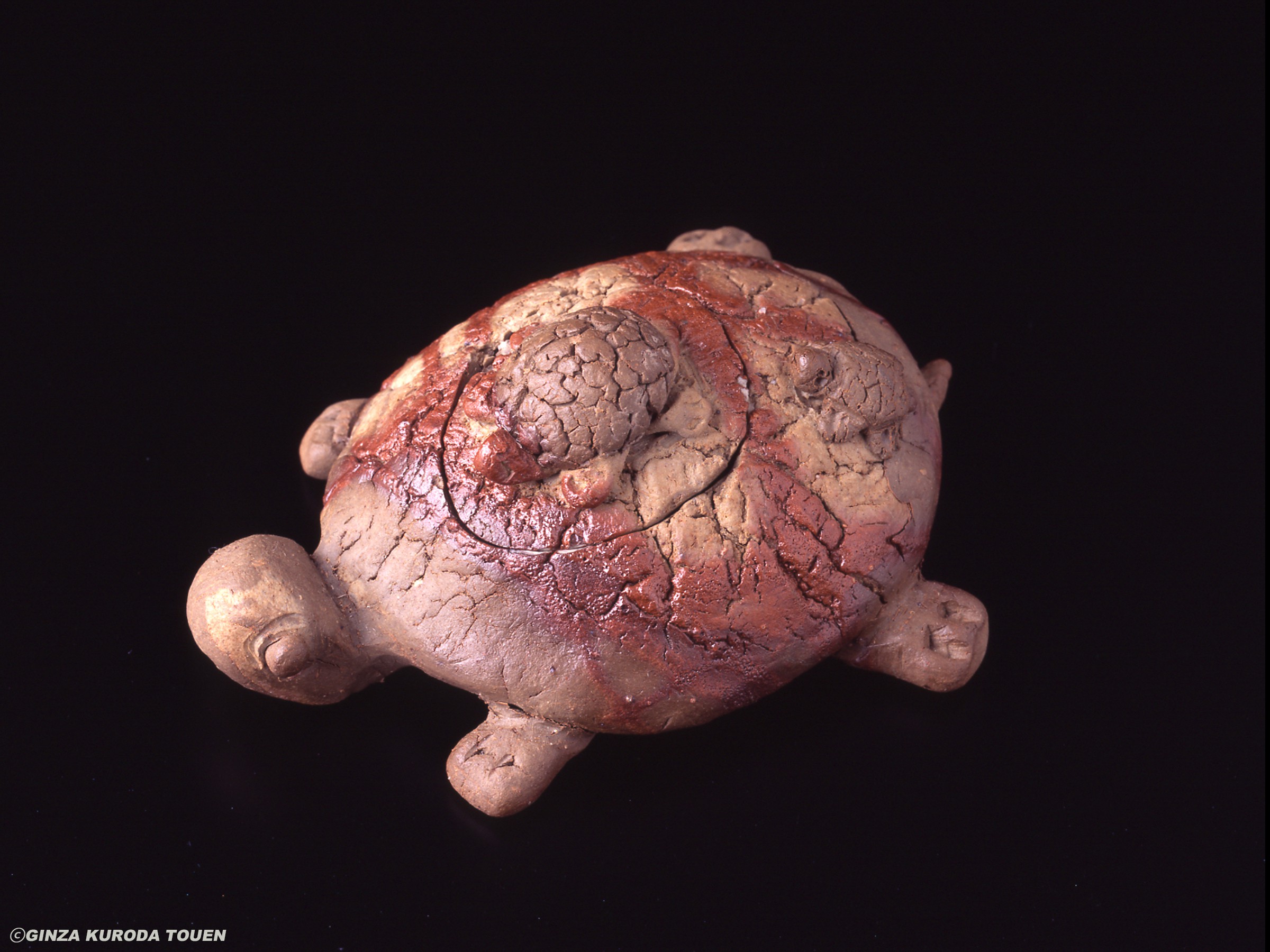 藤原 啓 備前亀香合 | 銀座 黒田陶苑