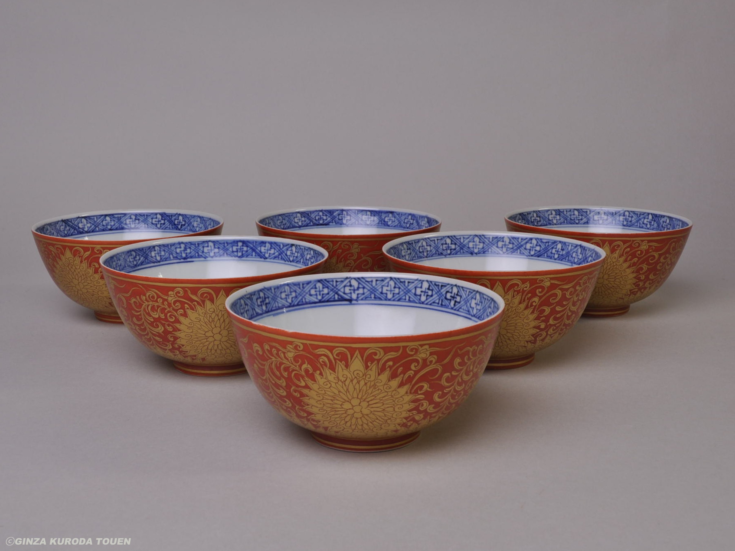 初代・川瀬竹春 金襴手花紋向附 | 銀座 黒田陶苑